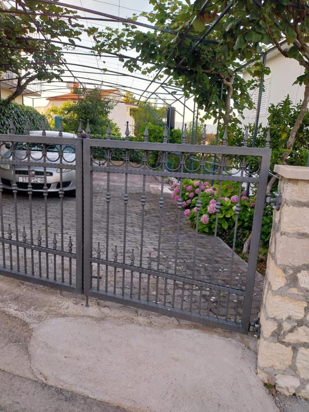 Apartment Miletic Trogir Luaran gambar