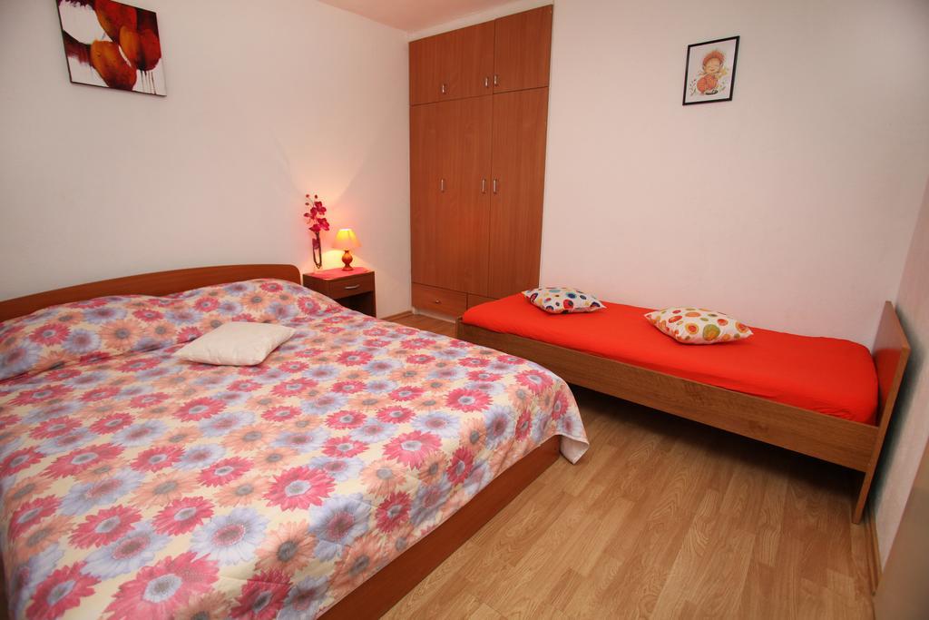Apartment Miletic Trogir Luaran gambar