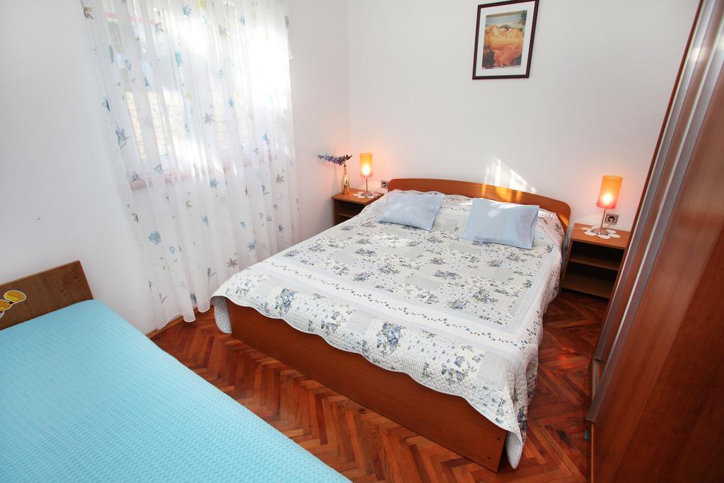 Apartment Miletic Trogir Luaran gambar